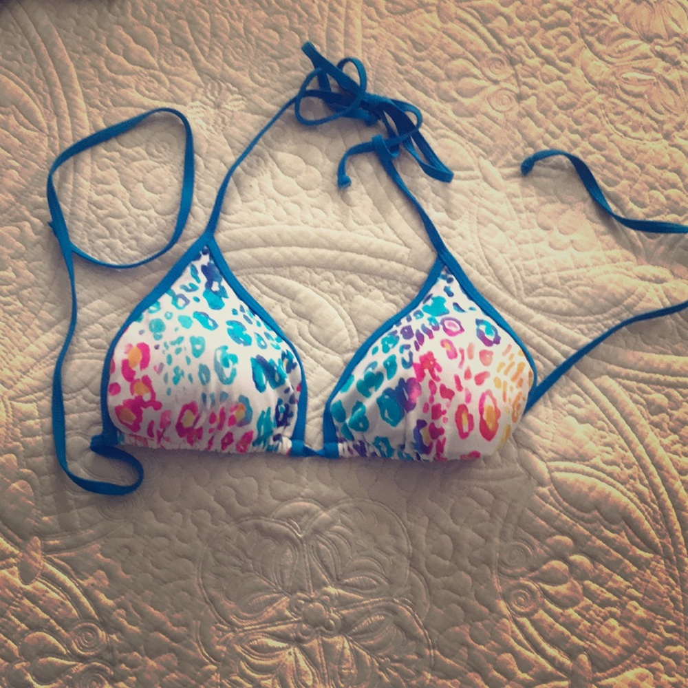 NWOT Victoria’s Secret Swim Top Leopard